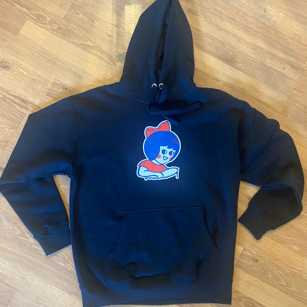 UTZ Girl Graphic Hoodie. Maryland UTZ Girl. Size Large NWOT.